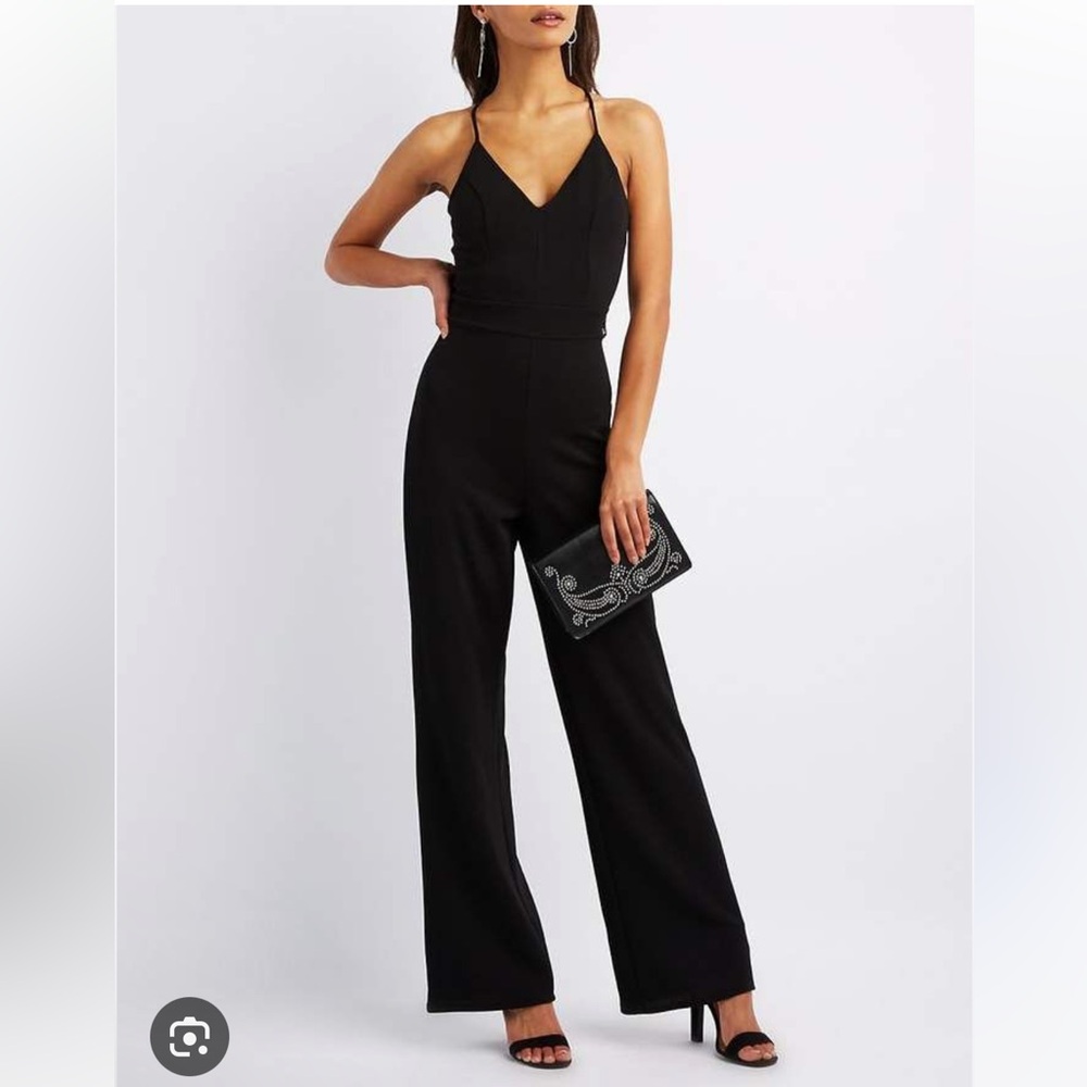 V-Neck Wide Leg lumpsuit
